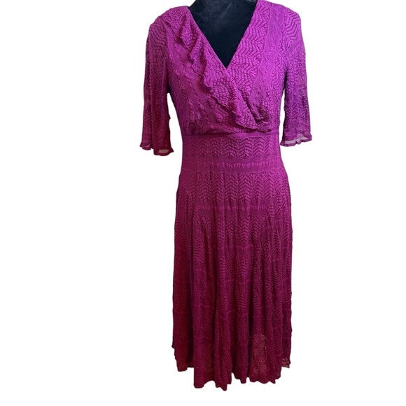 Rabbit Rabbit Rabbit Designs| Elegant Magenta Lace MIDI Dress | Sz 10 - Picture 1 of 7